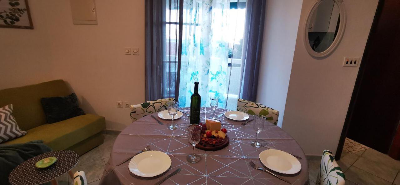 Apartmani Marija 科兰 外观 照片