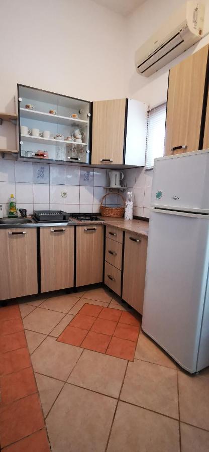 Apartmani Marija 科兰 外观 照片