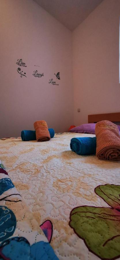 Apartmani Marija 科兰 外观 照片
