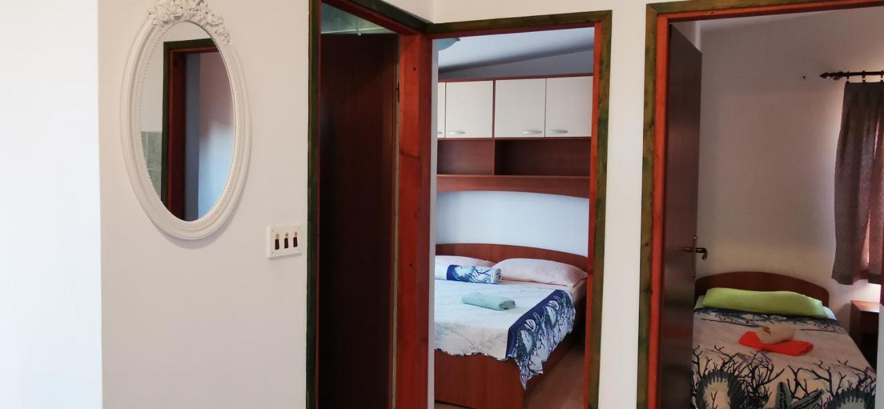 Apartmani Marija 科兰 外观 照片